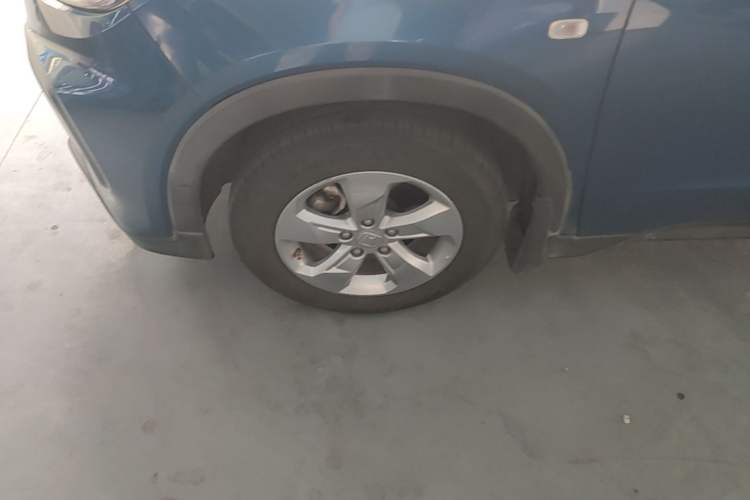 Used Honda XR-V 2015 1.5L LXi CVT Classic Edition Left Front Wheel Hub