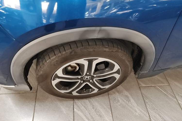 Used Honda XR-V 2015 1.8L VTi CVT Luxury Edition Left Front Wheel Hub