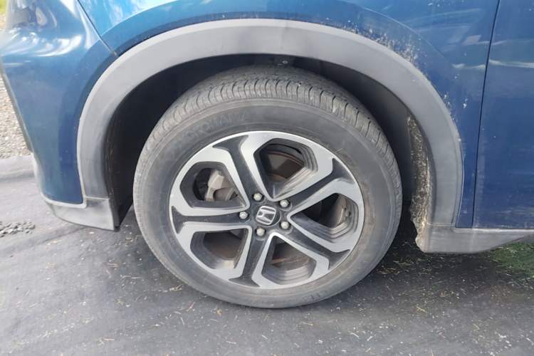 Used Honda XR-V 2015 1.8L EXi CVT Comfort Version Left Front Wheel Hub