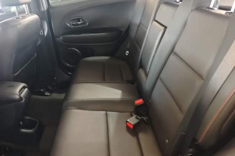 Used Honda XR-V 2015 1.8L VTi CVT Luxury Edition Left Rear Seat