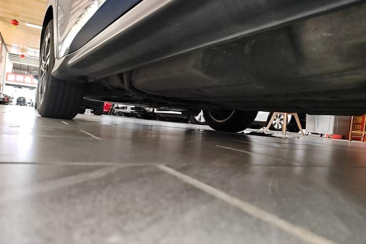 Used Honda XR-V 2015 1.8L VTi CVT Luxury Edition Left Side Sill