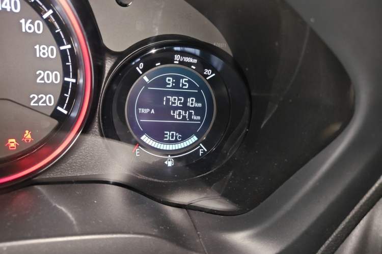 Used Honda XR-V 2015 1.8L EXi CVT Comfort Version Odometer Close Up