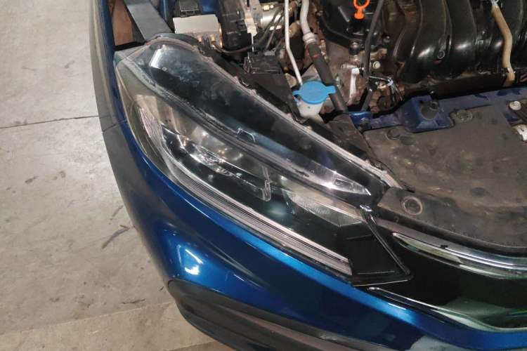 Used Honda XR-V 2015 1.5L LXi CVT Classic Edition Right Front Headlight