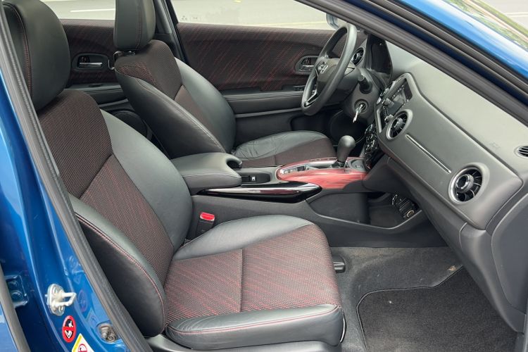 Used Honda XR-V 2015 1.8L EXi CVT Comfort Version Right Front Seat