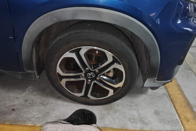 Used Honda XR-V 2015 1.8L EXi CVT Comfort Version Right Front Wheel Hub