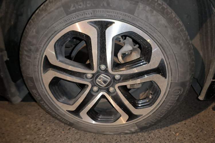 Used Honda XR-V 2015 1.8L VTi CVT Luxury Edition Right Front Wheel Hub