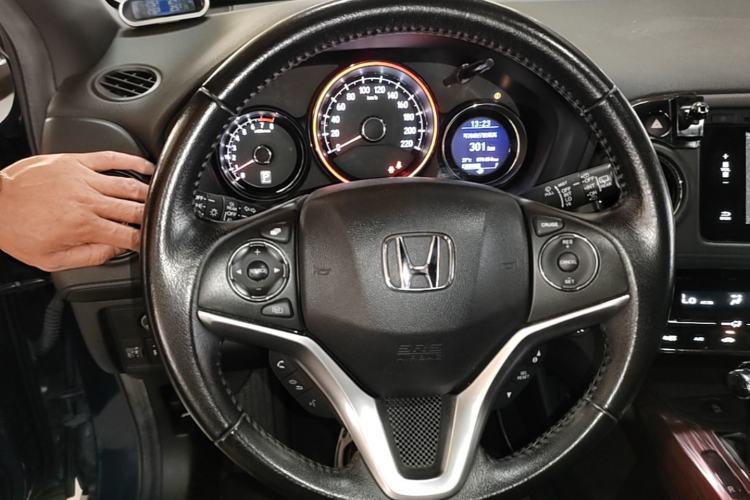 Used Honda XR-V 2015 1.8L VTi CVT Luxury Edition Steering Wheel