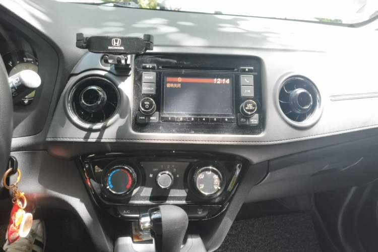 Used Honda XR-V 2015 1.5L LXi CVT Classic Edition Audio And AC Panel