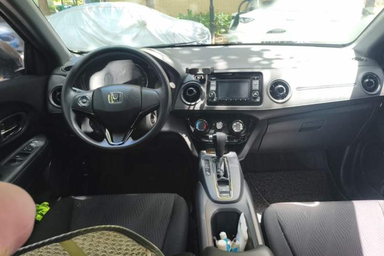 Used Honda XR-V 2015 1.5L LXi CVT Classic Edition Center Console
