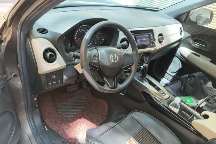 Used Honda XR-V 2015 1.8L EXi CVT Comfort Version Center Console