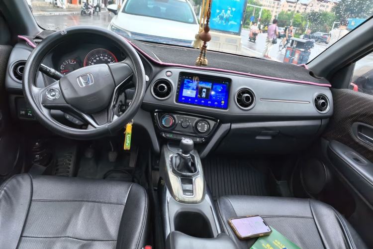 Used Honda XR-V 2015 1.8L EXi Manual Comfort Edition Center Console