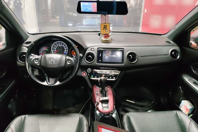 Used Honda XR-V 2015 1.8L VTi CVT Luxury Edition Center Console
