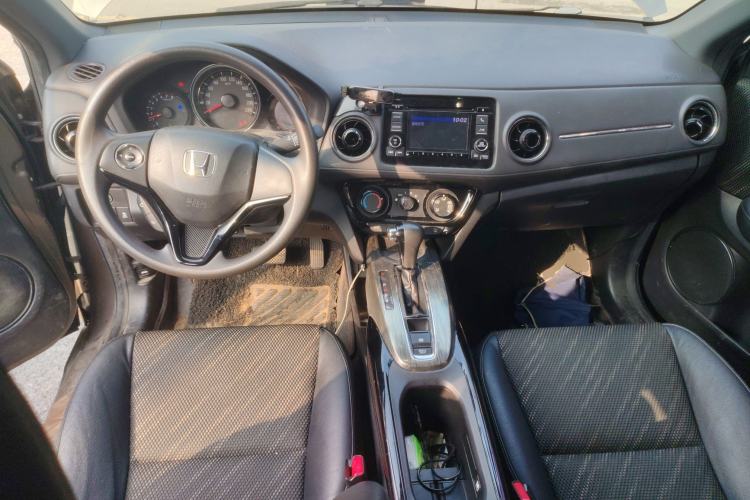 Used Honda XR-V 2015 1.8L EXi CVT Comfort Version Center Console