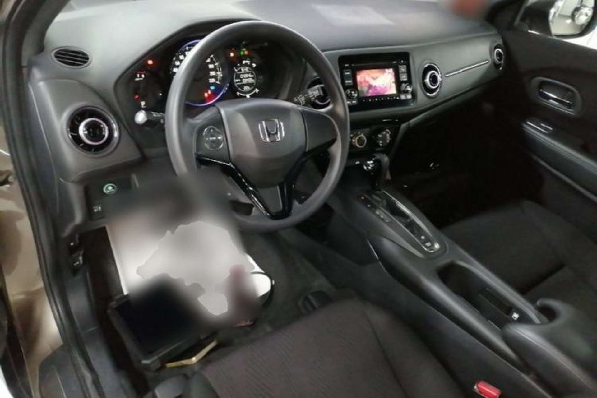 Used Honda XR-V 2015 1.5L LXi CVT Classic Edition Center Console