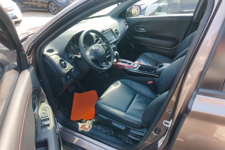 Used Honda XR-V 2015 1.8L VTi CVT Luxury Edition Driver Seat