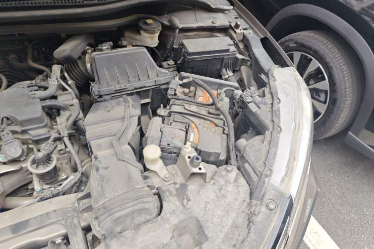 Used Honda XR-V 2015 1.8L EXi CVT Comfort Version Engine Bay Left