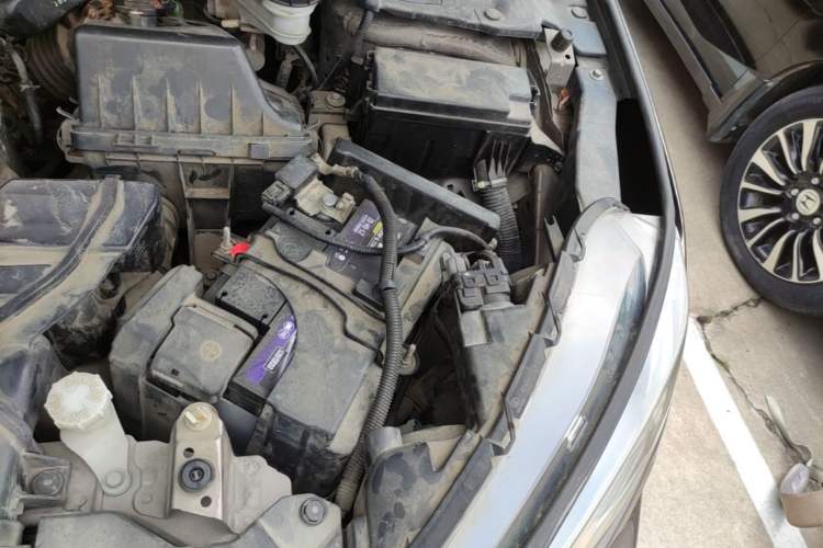 Used Honda XR-V 2015 1.8L EXi CVT Comfort Version Engine Bay Left