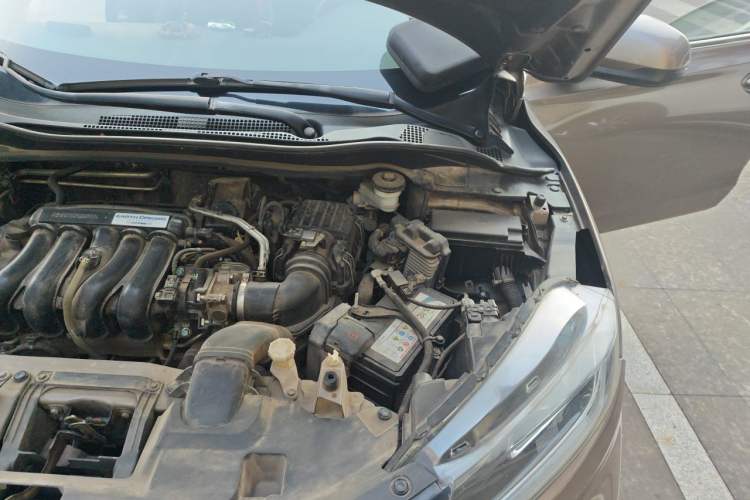 Used Honda XR-V 2015 1.5L LXi CVT Classic Edition Engine Bay Left