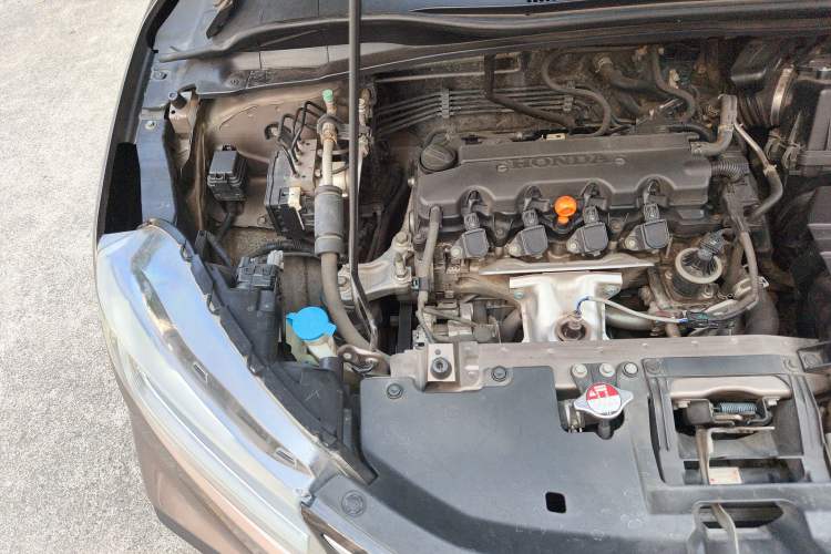 Used Honda XR-V 2015 1.8L VTi CVT Luxury Edition Engine Bay Right
