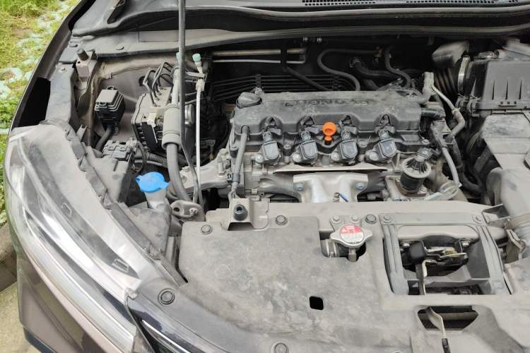 Used Honda XR-V 2015 1.8L EXi CVT Comfort Version Engine Bay Right