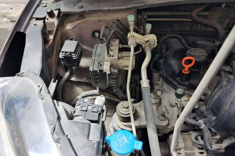 Used Honda XR-V 2015 1.5L LXi CVT Classic Edition Engine Bay Right