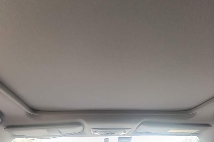 Used Honda XR-V 2015 1.8L VTi CVT Luxury Edition Headliner