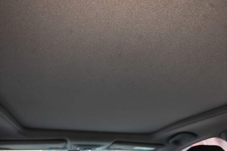 Used Honda XR-V 2015 1.8L EXi CVT Comfort Version Headliner