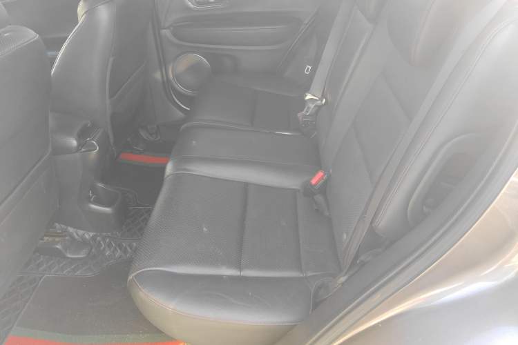 Used Honda XR-V 2015 1.8L VTi CVT Luxury Edition Interior 1