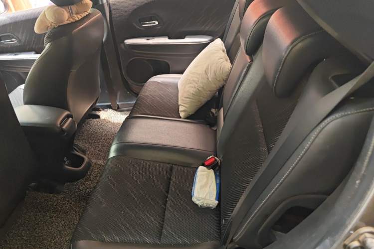 Used Honda XR-V 2015 1.8L EXi CVT Comfort Version Interior 4
