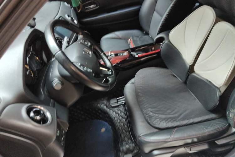Used Honda XR-V 2015 1.8L VTi CVT Luxury Edition Left Front Seat