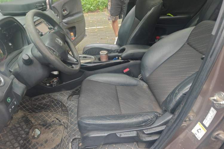 Used Honda XR-V 2015 1.8L EXi CVT Comfort Version Left Front Seat