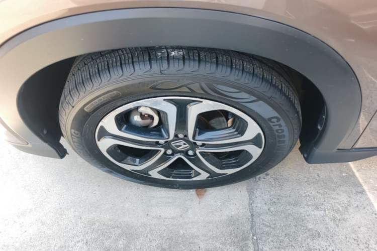 Used Honda XR-V 2015 1.8L VTi CVT Luxury Edition Left Front Wheel Hub