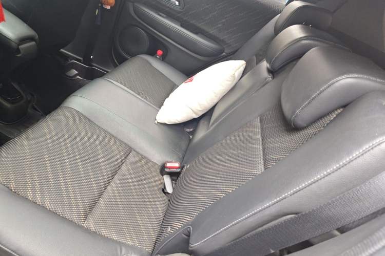 Used Honda XR-V 2015 1.8L EXi CVT Comfort Version Left Rear Seat