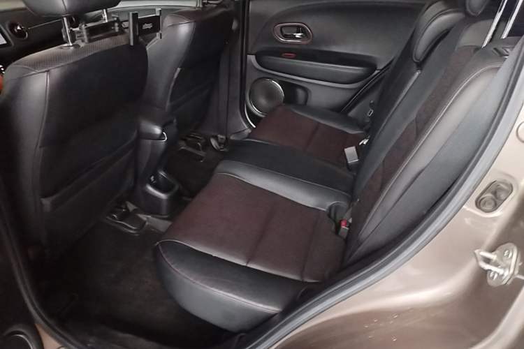 Used Honda XR-V 2015 1.8L VTi CVT Luxury Edition Left Rear Seat