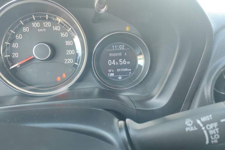 Used Honda XR-V 2015 1.8L VTi CVT Luxury Edition Odometer Close Up
