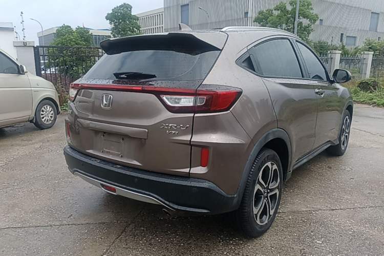 Used Honda XR-V 2015 1.8L VTi CVT Luxury Edition Rear Right 45 Deg
