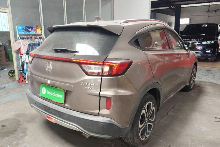 Used Honda XR-V 2015 1.8L VTi CVT Luxury Edition Rear Right 45 Deg