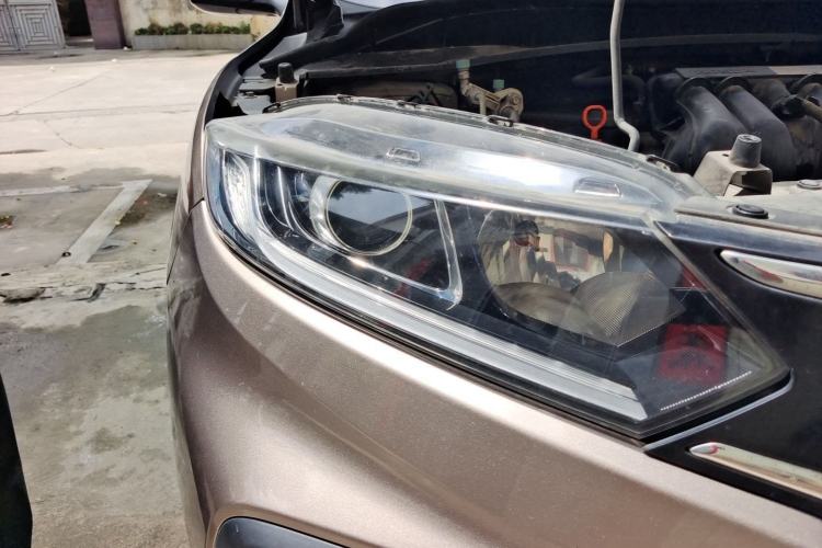 Used Honda XR-V 2015 1.5L LXi CVT Classic Edition Right Front Headlight