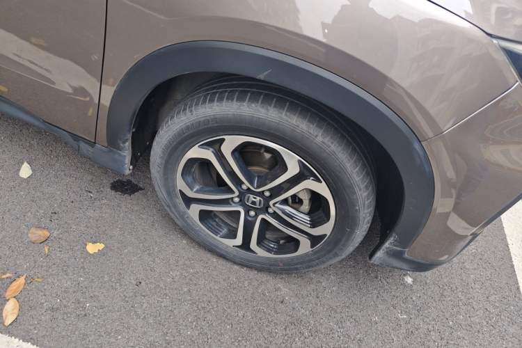 Used Honda XR-V 2015 1.8L EXi CVT Comfort Version Right Front Wheel Hub