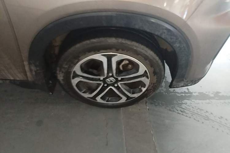 Used Honda XR-V 2015 1.8L VTi CVT Luxury Edition Right Front Wheel Hub