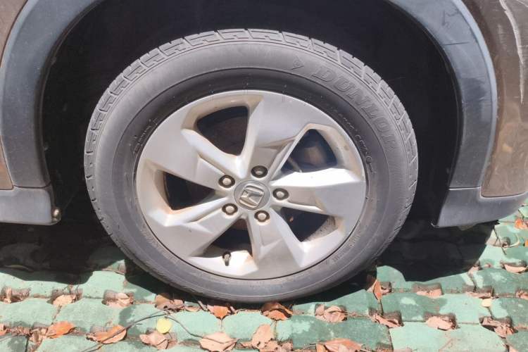 Used Honda XR-V 2015 1.5L LXi CVT Classic Edition Right Front Wheel Hub