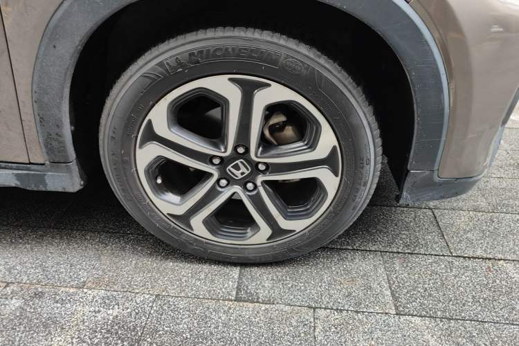 Used Honda XR-V 2015 1.8L VTi CVT Luxury Edition Right Front Wheel Hub