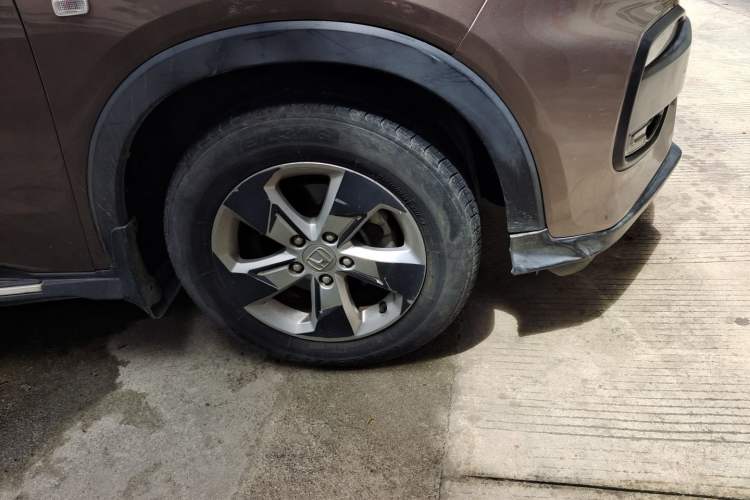 Used Honda XR-V 2015 1.5L LXi CVT Classic Edition Right Front Wheel Hub