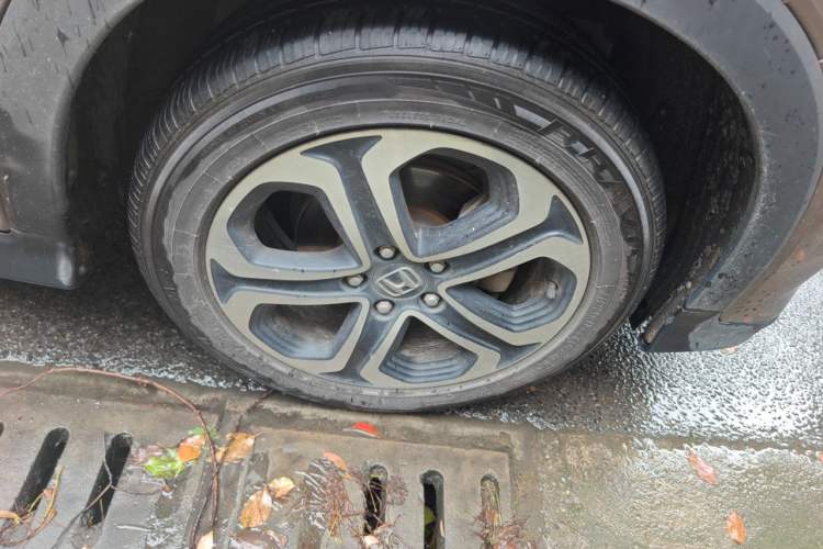 Used Honda XR-V 2015 1.8L EXi CVT Comfort Version Right Front Wheel Hub