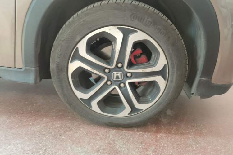 Used Honda XR-V 2015 1.8L VTi CVT Luxury Edition Right Front Wheel Hub