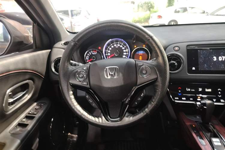 Used Honda XR-V 2015 1.8L VTi CVT Luxury Edition Steering Wheel
