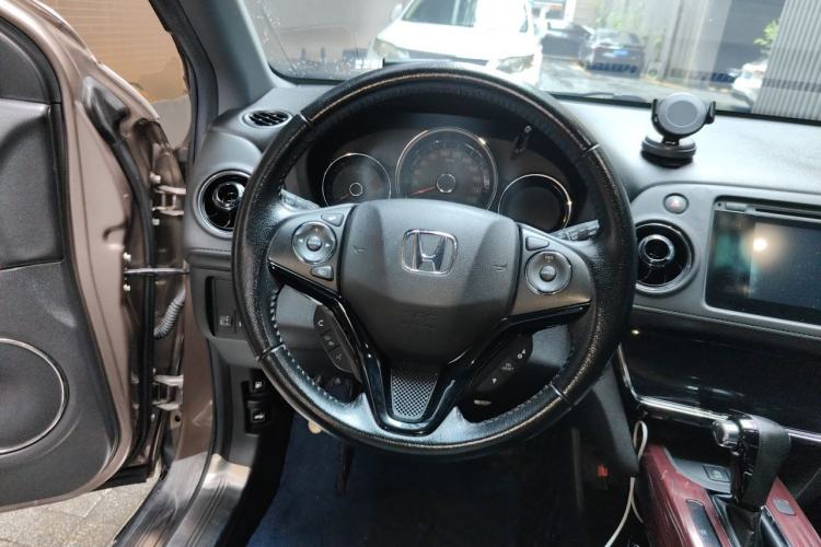 Used Honda XR-V 2015 1.8L VTi CVT Luxury Edition Steering Wheel