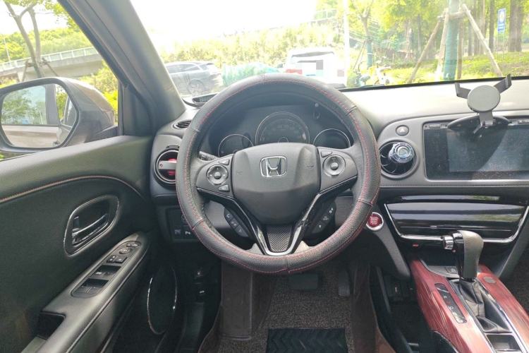 Used Honda XR-V 2015 1.8L VTi CVT Luxury Edition Steering Wheel