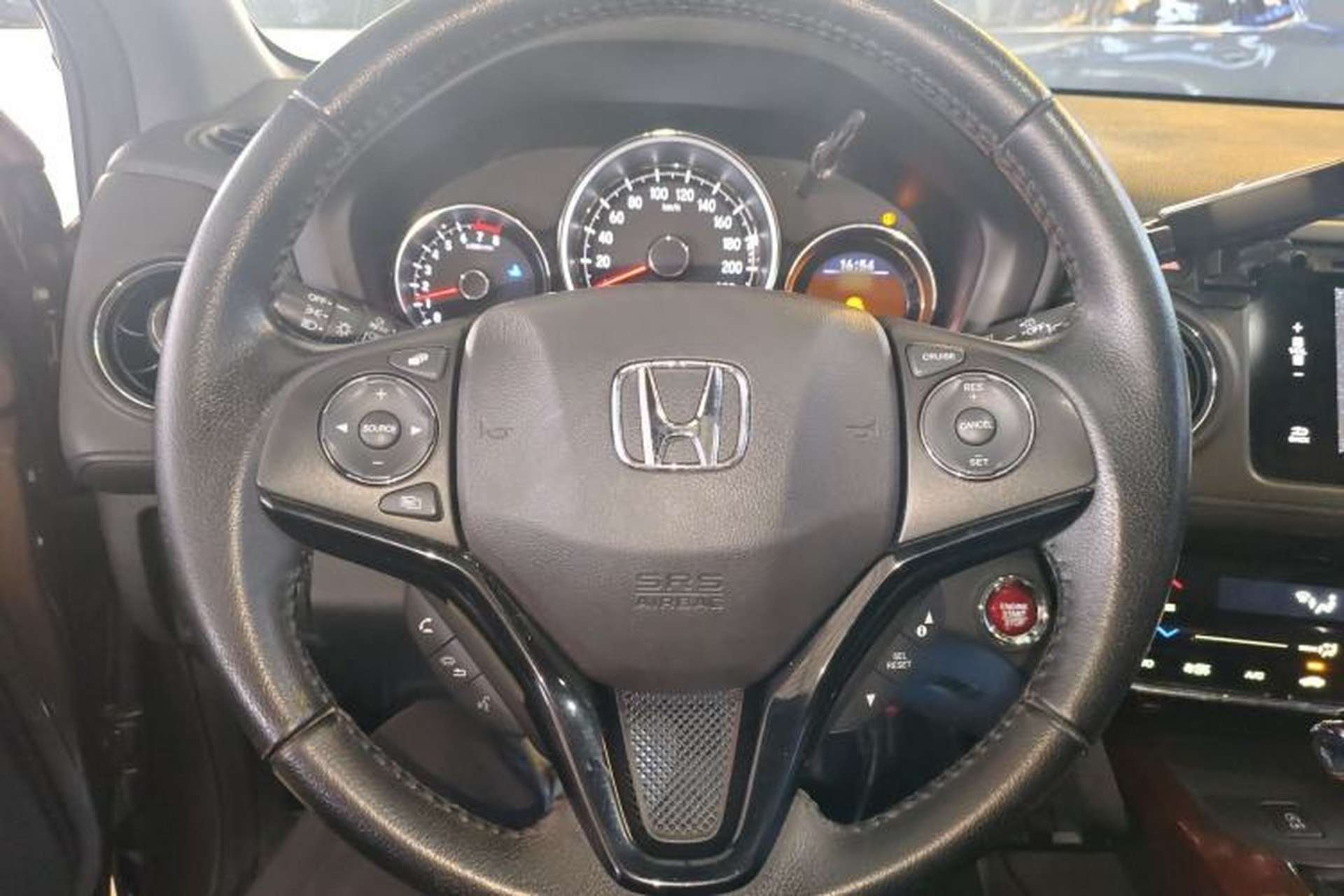 Used Honda XR-V 2015 1.8L VTi CVT Luxury Edition Steering Wheel