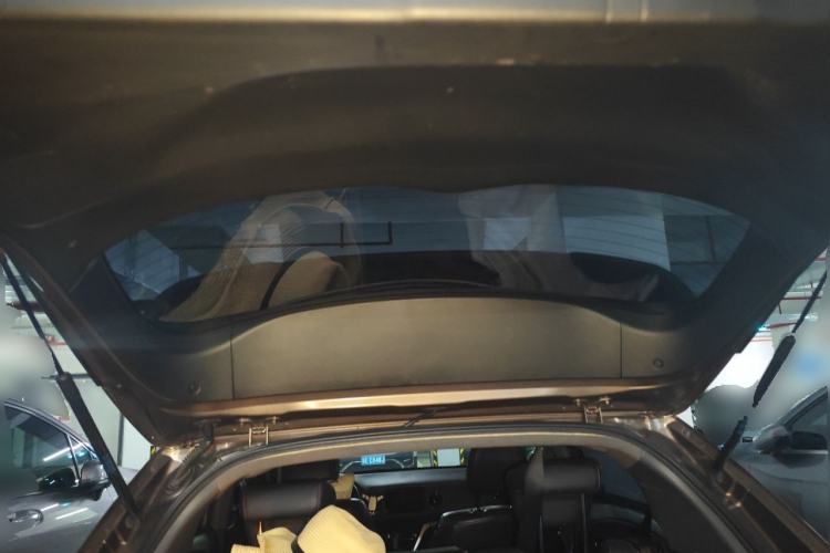 Used Honda XR-V 2015 1.8L VTi CVT Luxury Edition Trunk